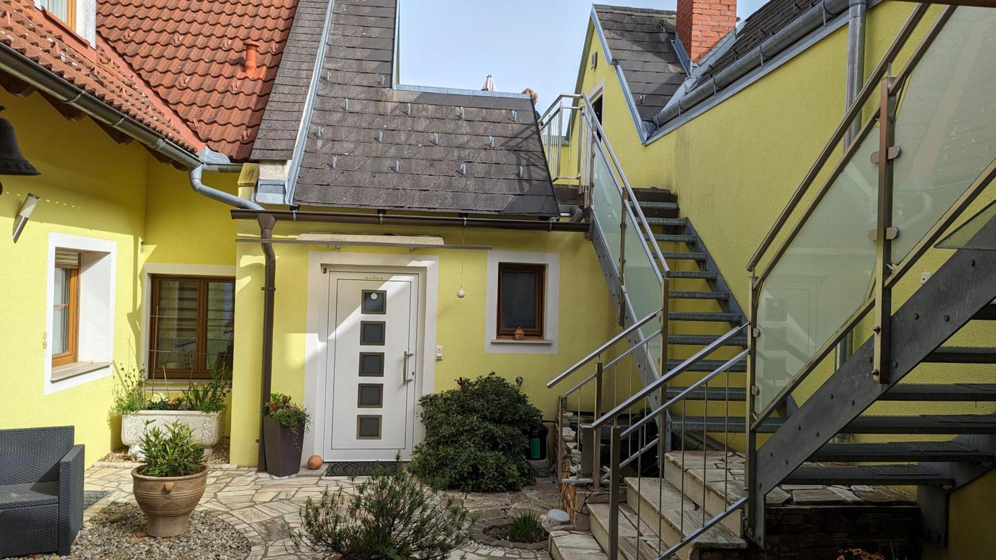Ferienwohnung Im Thermenland Fuerstenfeld Exterior photo